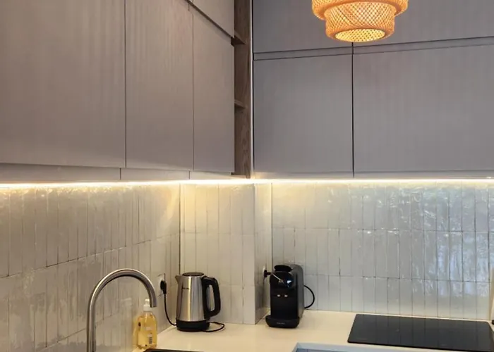 Апартаменты Calvi, Coeur De Ville, A 300 M