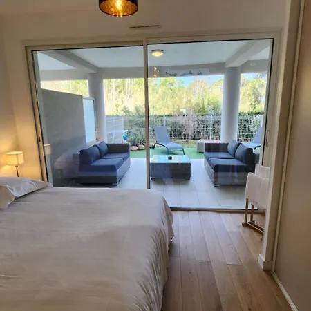 公寓 Calvi, Coeur De Ville, A 300 M