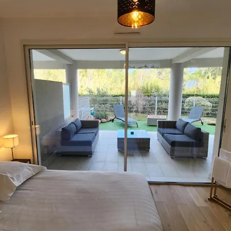 Calvi, Coeur De Ville, A 300 M