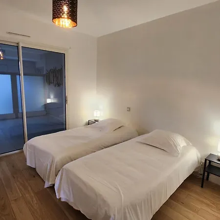 公寓 Calvi, Coeur De Ville, A 300 M