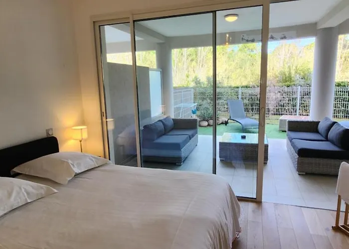 Apartment Calvi, Coeur De Ville, A 300 M