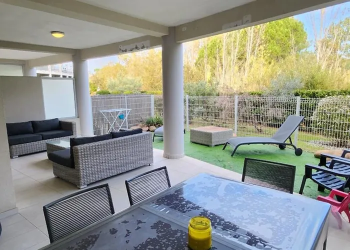 Calvi, Coeur De Ville, A 300 M Apartment *