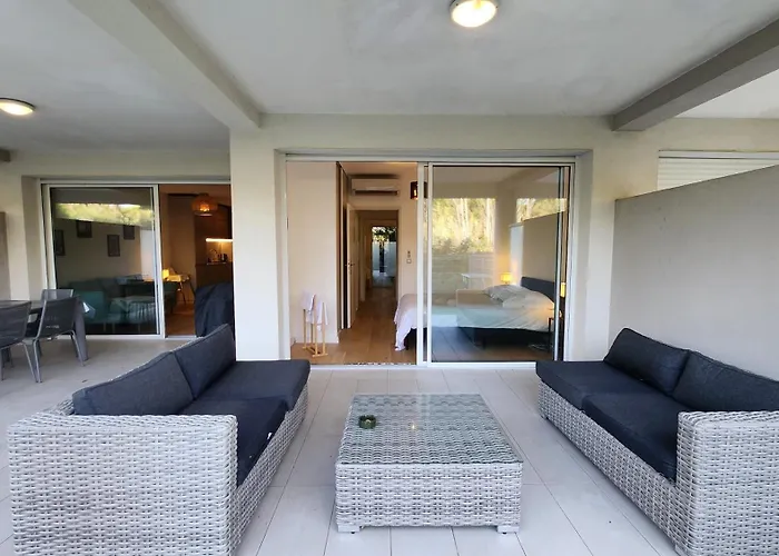 Calvi, Coeur De Ville, A 300 M Apartmán *