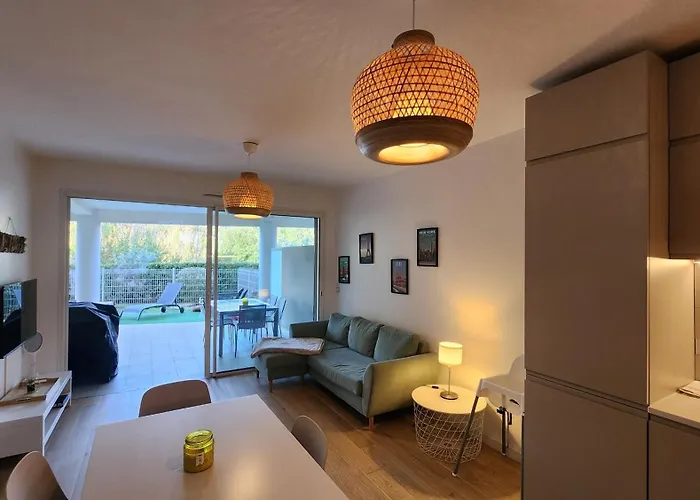 Calvi, Coeur De Ville, A 300 M Apartment *
